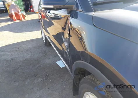 2013 Ford Explorer Xlt z USA, uszkodzony, nr VIN 1FM5K8D82DGC92340